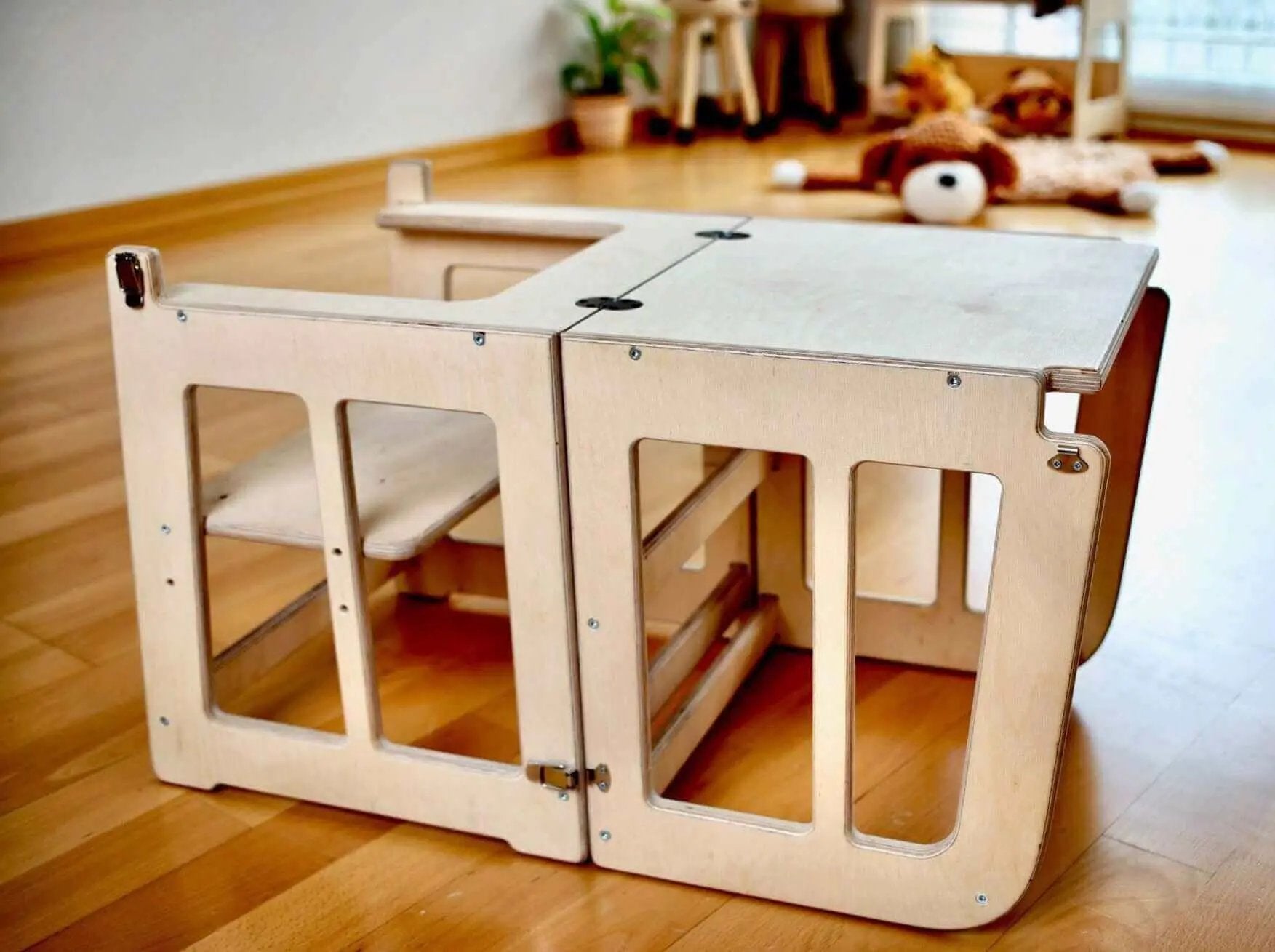 2in1 Montessori Learning Tower & Desk - Ladjyanoo